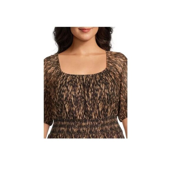 Terra & Sky Women's Plus Size Smocked Mesh Dress Size 4X (28W-30W) - Picture 3 of 16